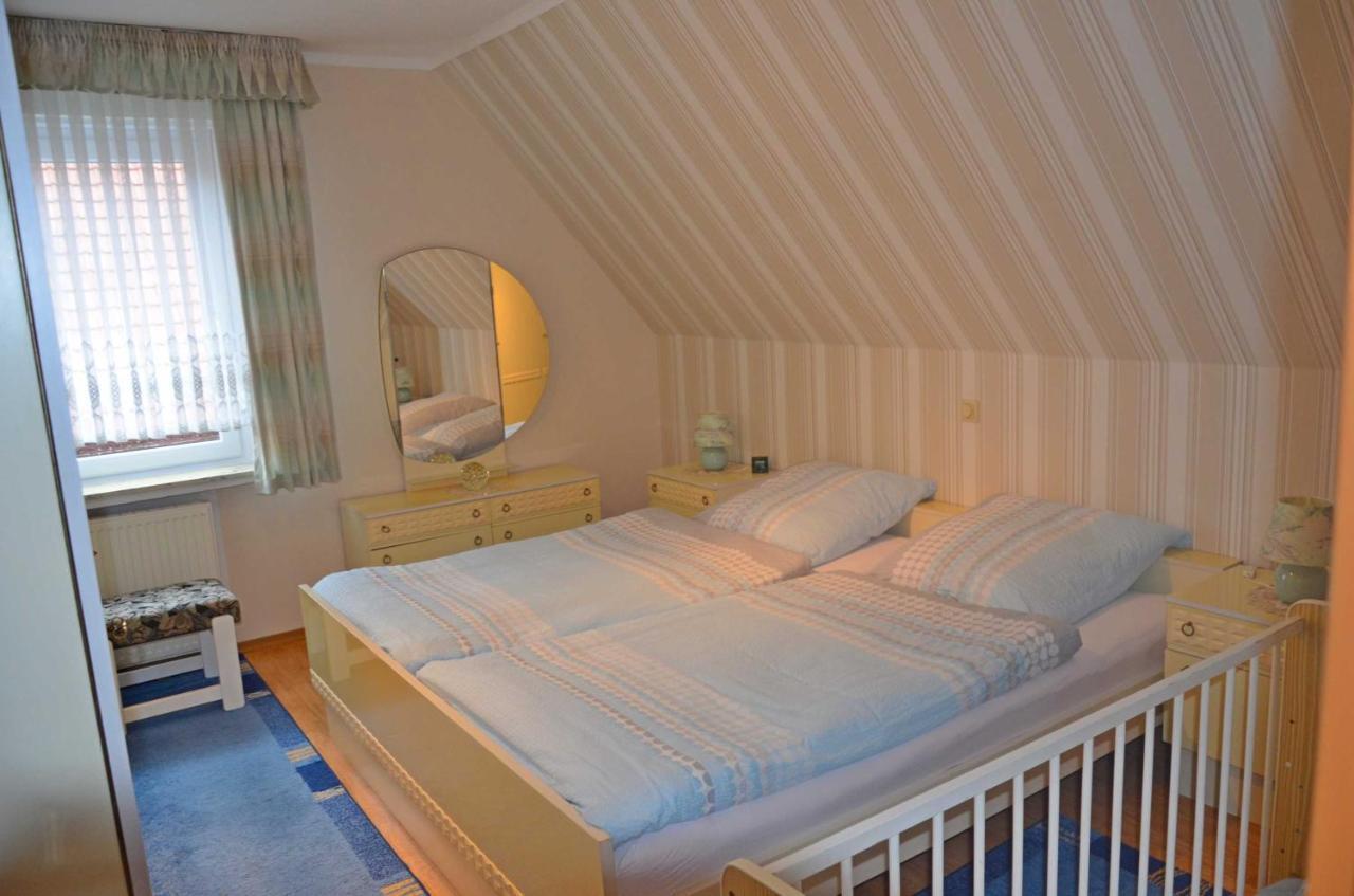 Ferienwohnung Kleinhaus, 95008 Rhauderfehn Экстерьер фото