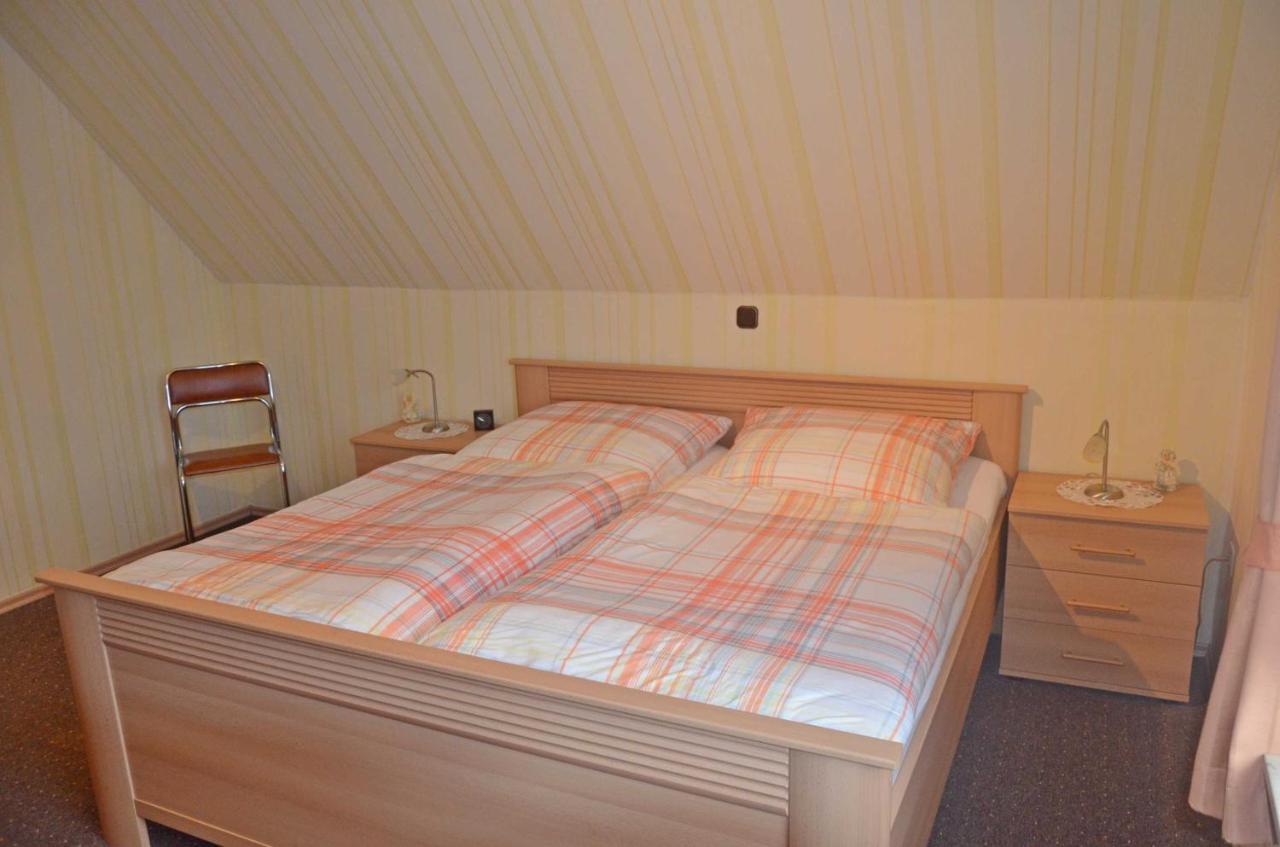 Ferienwohnung Kleinhaus, 95008 Rhauderfehn Экстерьер фото